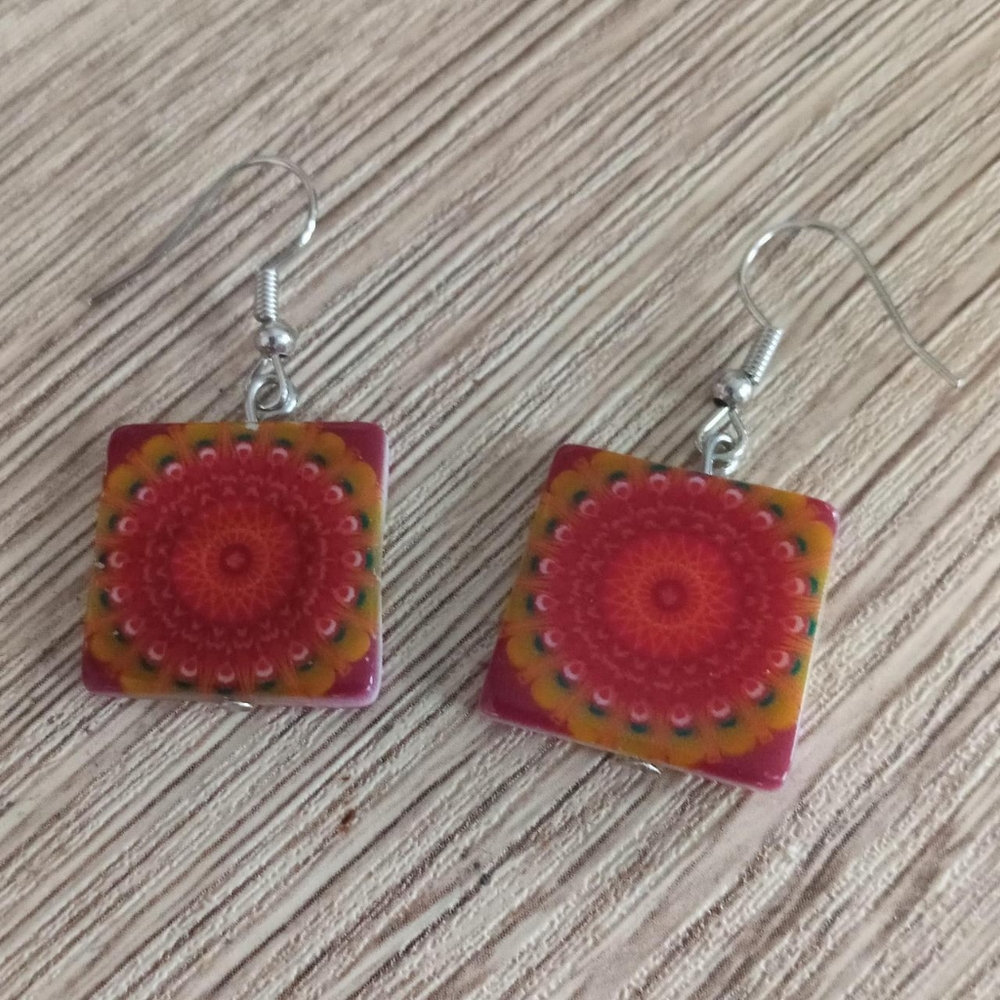 Hand Crafted New sterling silver colorful Mandela shell boho statement earrings